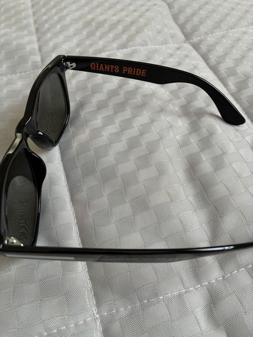 サングラス　巨人　ナノユニバース　コラボ