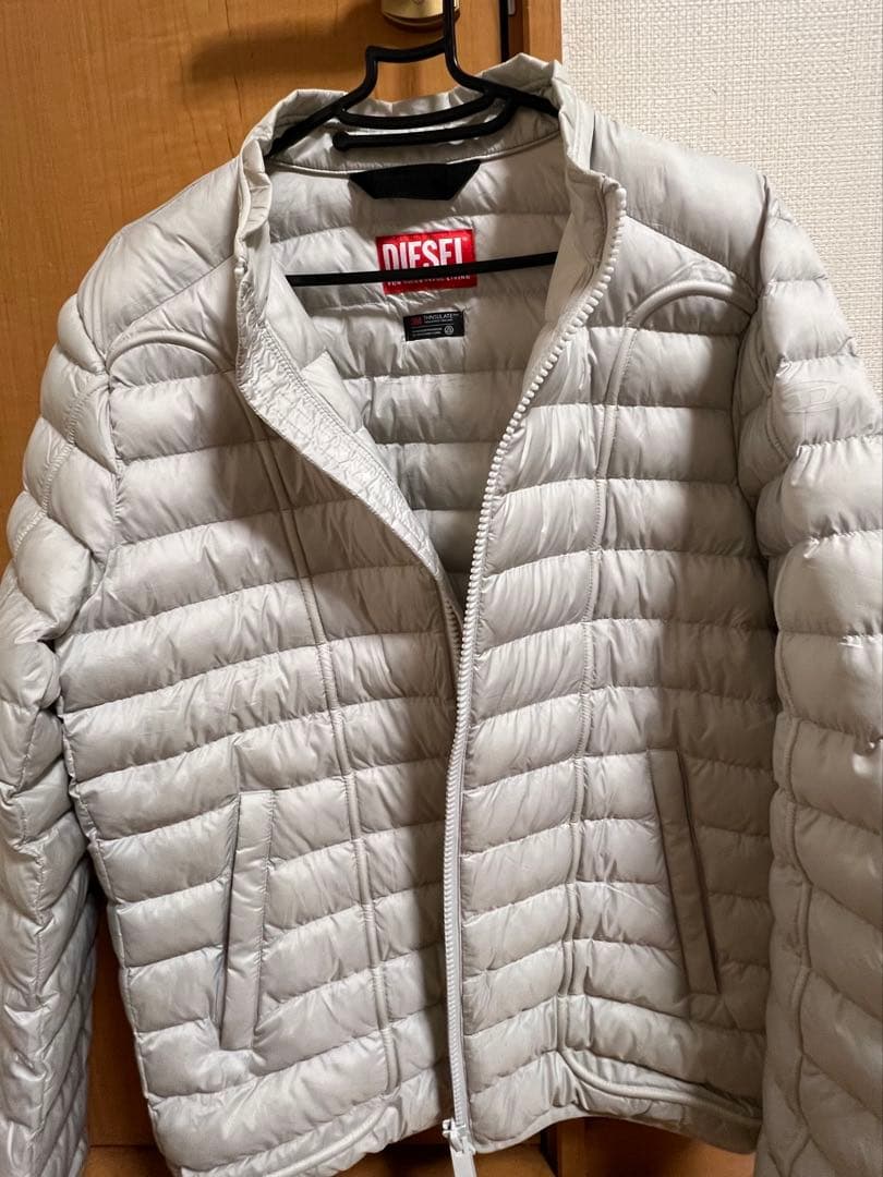 DIESEL ホワイト キルティング ダウンジャケット