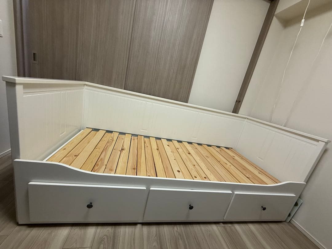 【かっくん】☆IKEA【マットレス1枚付き】ヘムネス デイベッドフレーム