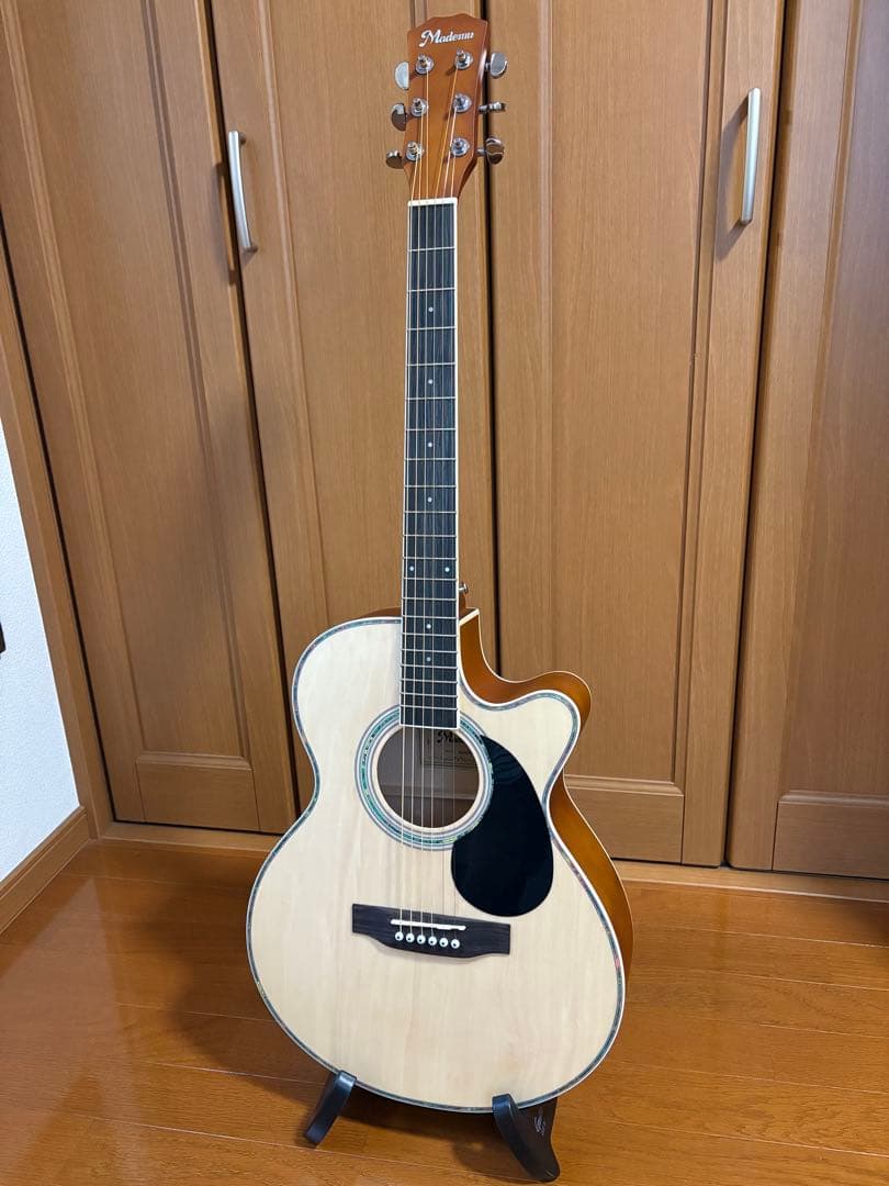 Mademu アコースティックギター アコギ フォークギター　ギター 美品