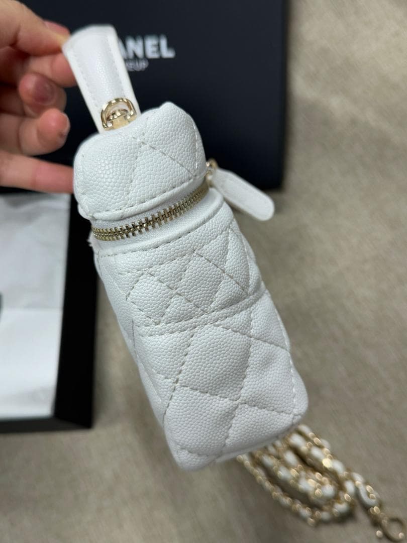 VIP ♡VVIP会員様限定のホワイトショルダーバッグdojo