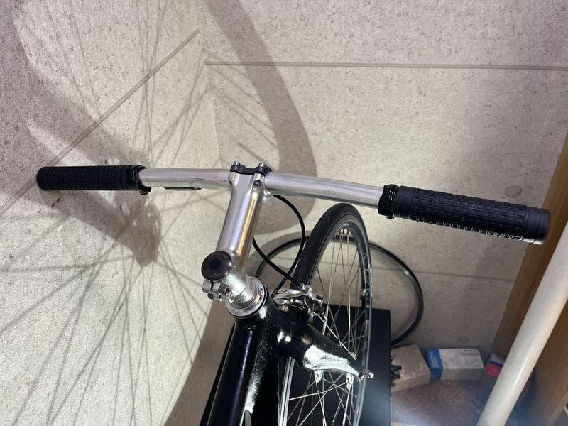 AVENUE シングル 700c クロスバイク