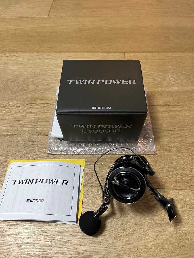 未使用 SHIMANO 24 TWINPOWER ツインパワー C5000XG