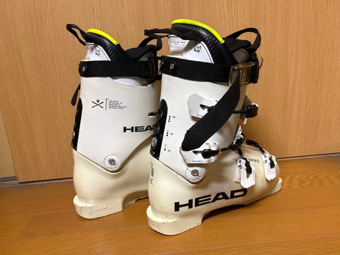 HEAD インナーとRAPTOR 140 RS スキーブーツ（太足仕様）