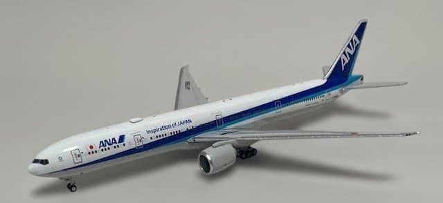航空機・ヘリコプター Pheonix ANA B777-300ER JA795A
