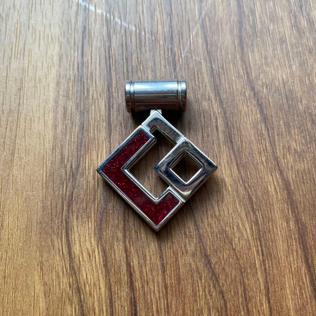 コラントッテ TAO ネックレス AURA（アウラ）赤　ペンダントトップ