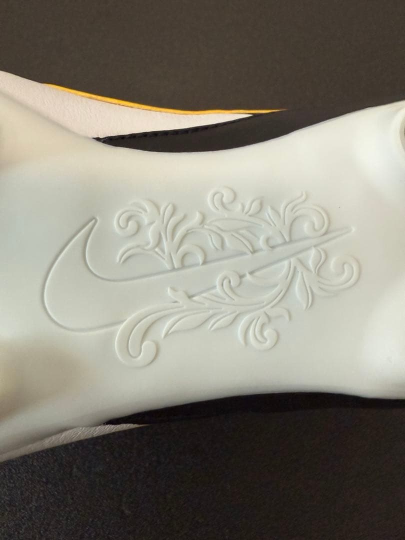 新品！NIKE ナイキ プレミア III FG サッカースパイク 27.5