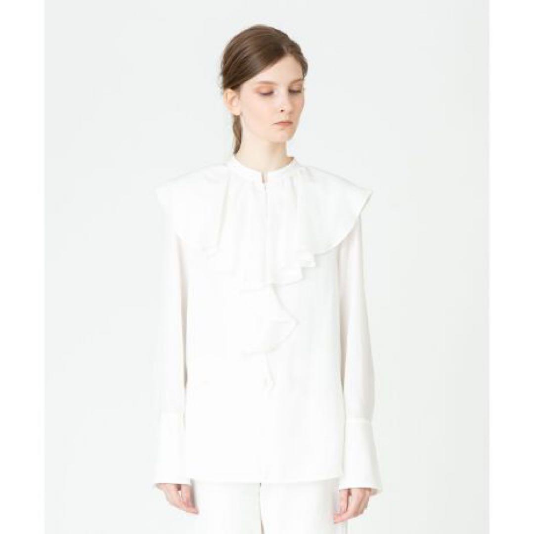 アルアバイル　ツイルラッフルスラッシュブラウス