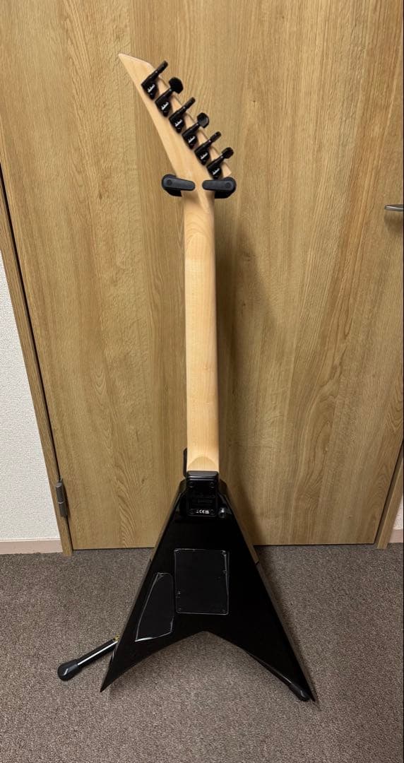 JACKSON ジャクソン JS32 KING V