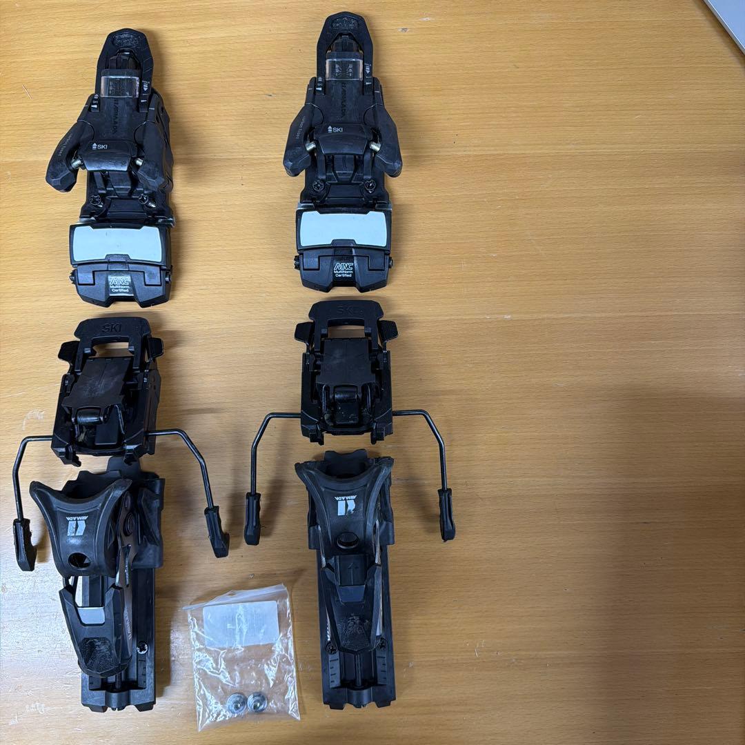 シフトShift MNC バックカントリー　BCスキー ビンディング ブラック