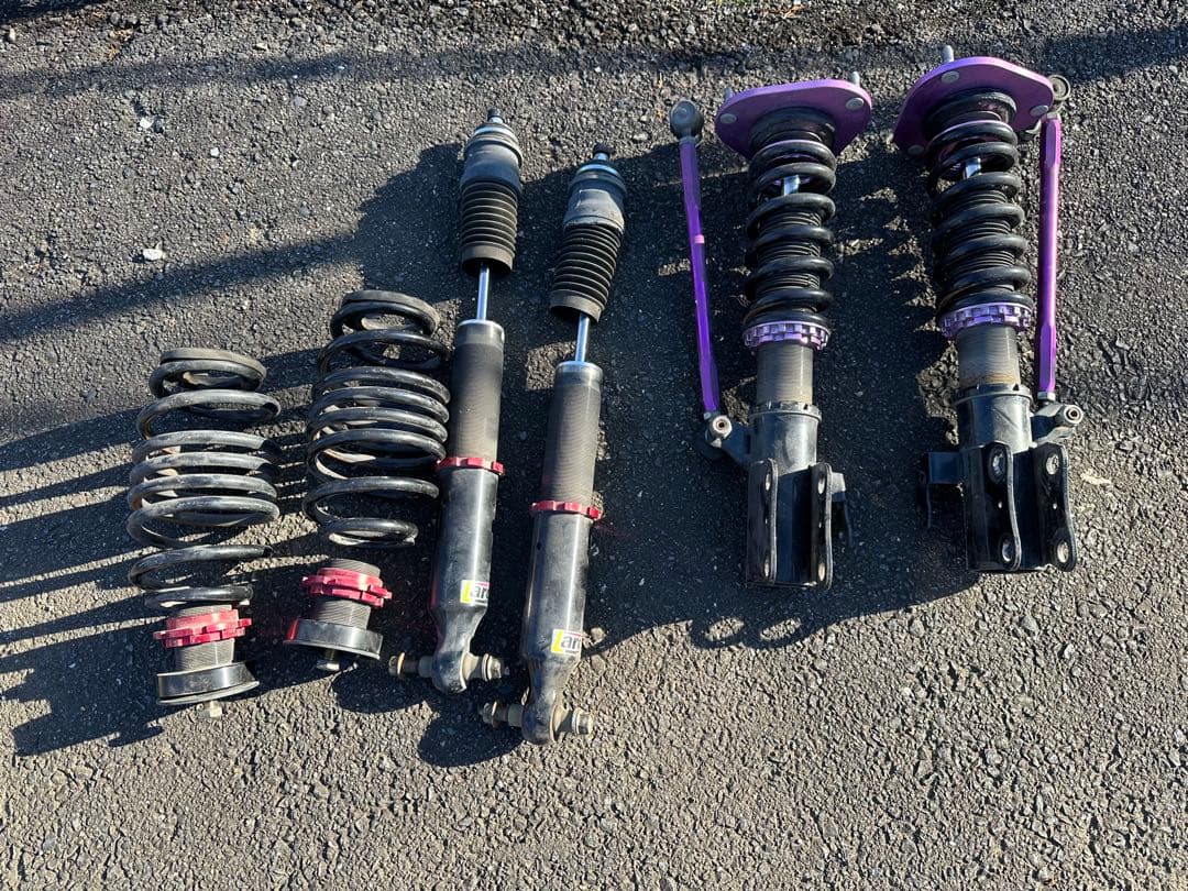 30プリウス　車高調　(一式)