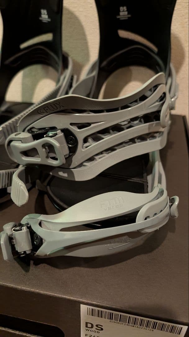 FLUX DS 23-24 Mサイズ