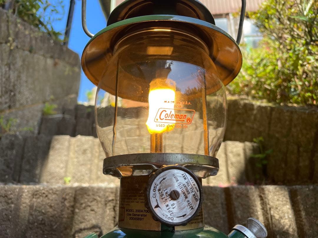 メンテ済》コールマン【'81年07月製200A700 ランタン（グリーン）】