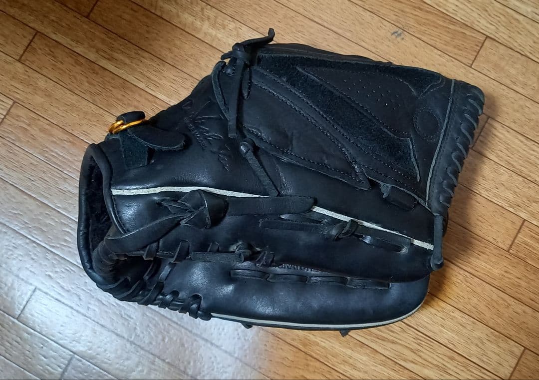 NIKE ナイキ 内野用 軟式グローブ　右利き用