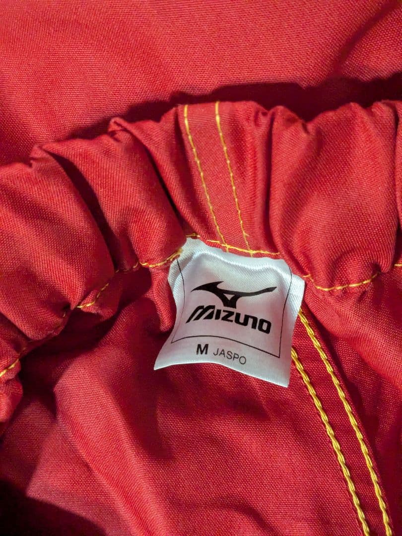 名城大学ラグビー部 ミズノ 上下セット ヤッケ メンズMLサイズ レッド赤色