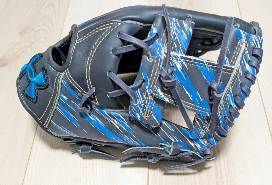 UNDER ARMOUR　軟式一般用グローブ　オールスター限定モデル