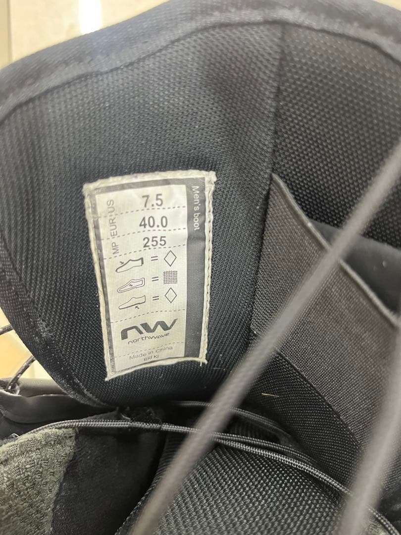 ノースウェーブ northwave edge SLS 25.5cm