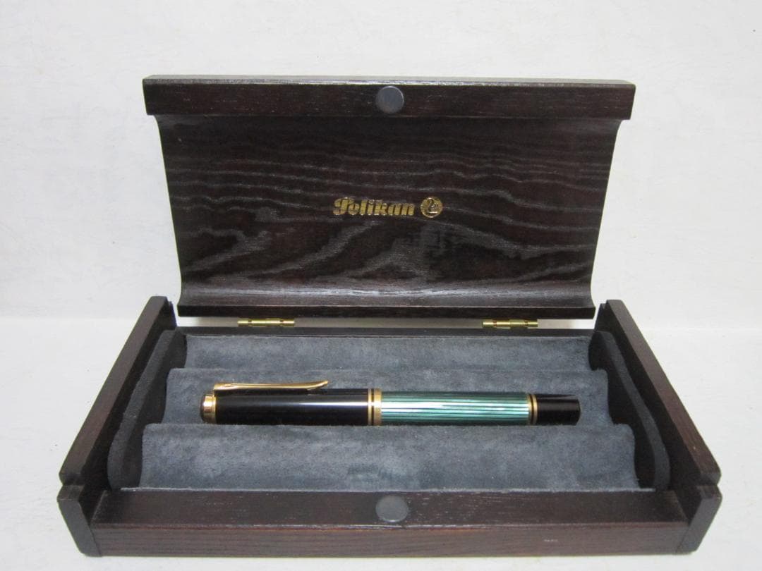 ペリカン　万年筆　ペンケース　木製　セミアンティーク品　万年筆は参考品