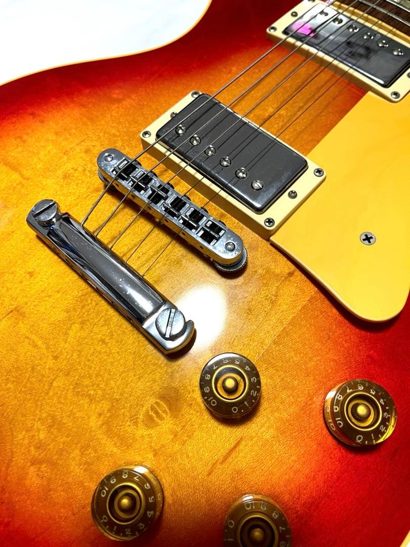 ジ*ス様 ギブソン Les Paul standard チェリーサンバースト19
