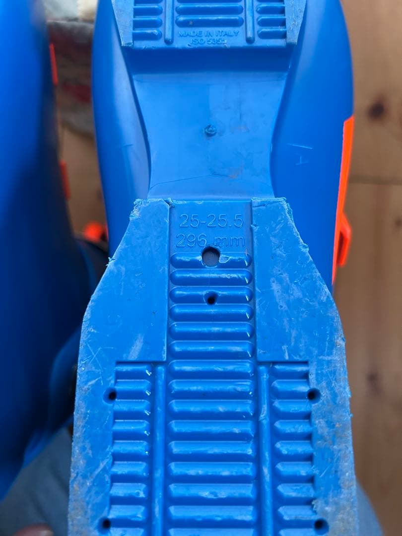 スヌーパパ LANGE RS110s.c. 25-25.5 ラング