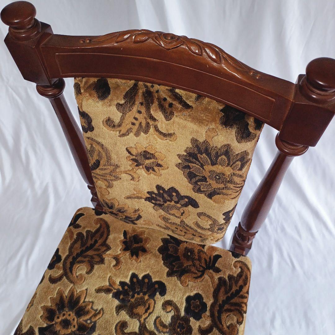 ヴィンテージ 花柄 オリーブ 経年のファブリックが美しい ダイニング チェア