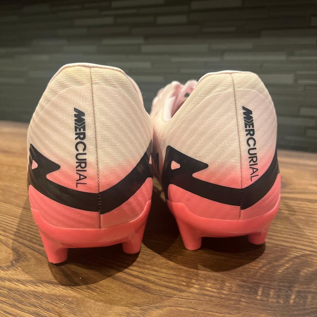 極美品！Nike Mercurial サッカーシューズ ピンク/ブラック
