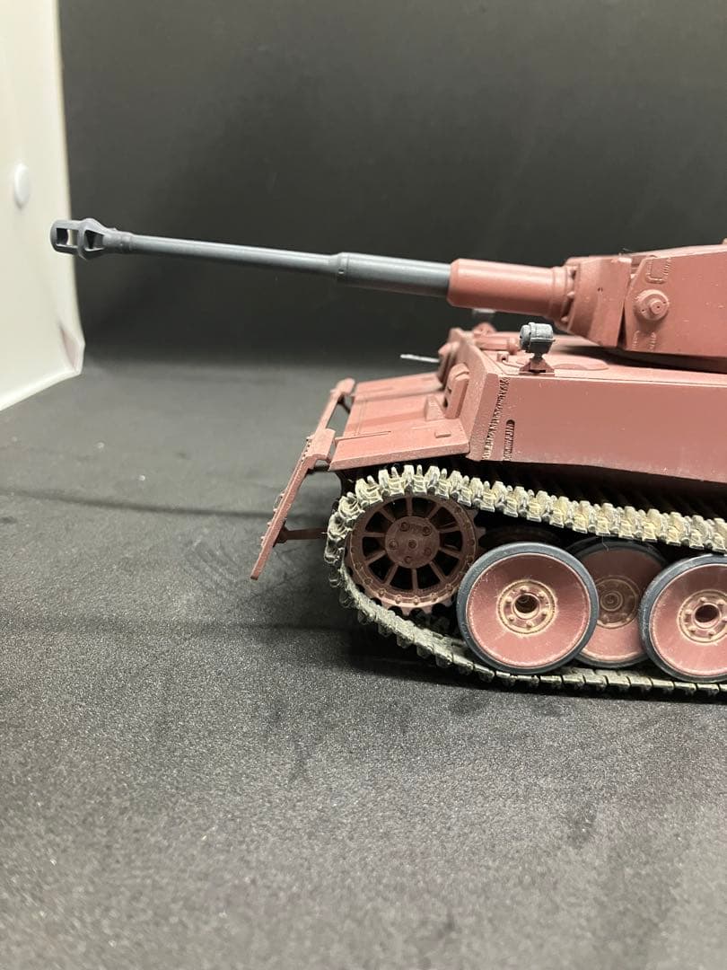 1/35 ドイツ軍 VK45.01(H)戦車プラモデル完成品　ジャンク扱い