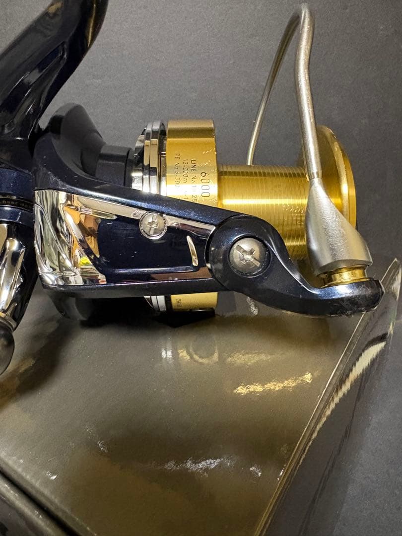 ダイワ タマンモンスター　6000 スピニングリール