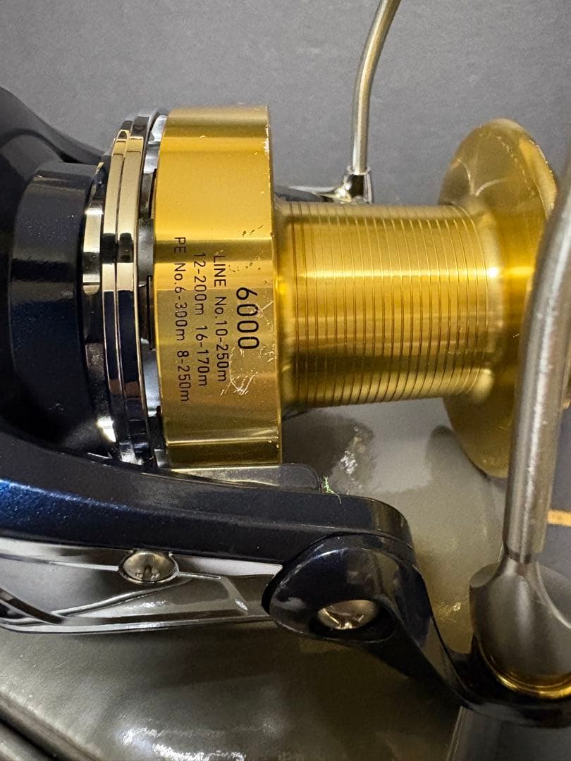 ダイワ タマンモンスター　6000 スピニングリール