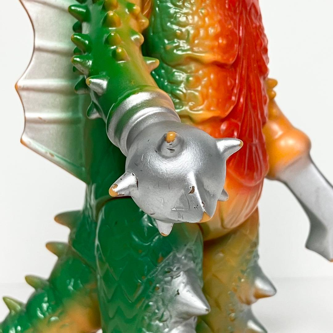 ブルマァク 新・復刻版怪獣シリーズ バラバ　ソフビ バンダイ BANDAI