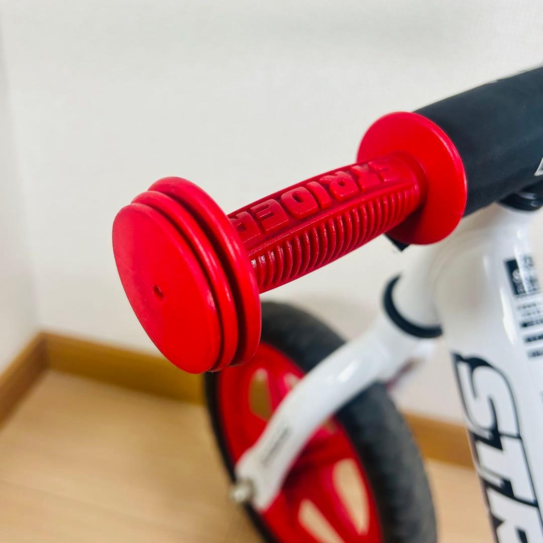 STRIDER バランスバイク 希少ホワイト 限定版