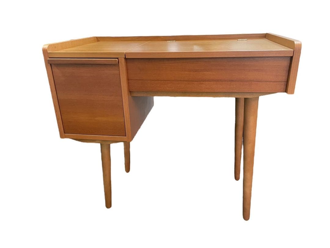 unico ウニコ Albero アルベロ ウォールナット材 ドレッサー 北欧風