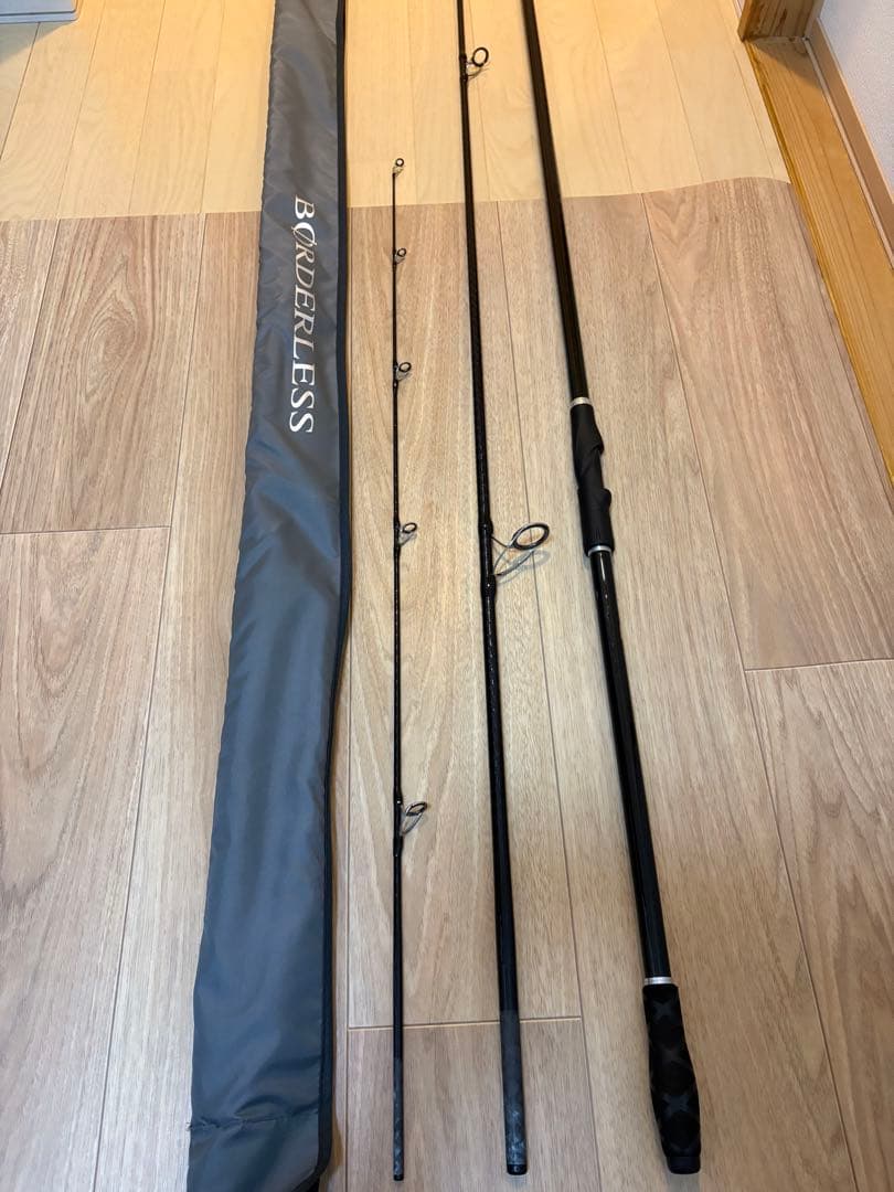 BORDERLESS ボーダレス　345H6