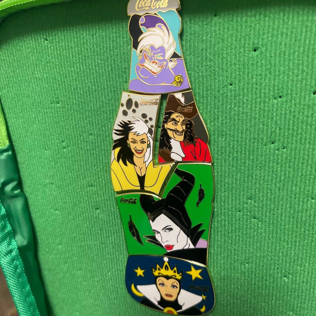 Coca-Cola ディズニーヴィランズ ピンバッジ LE100