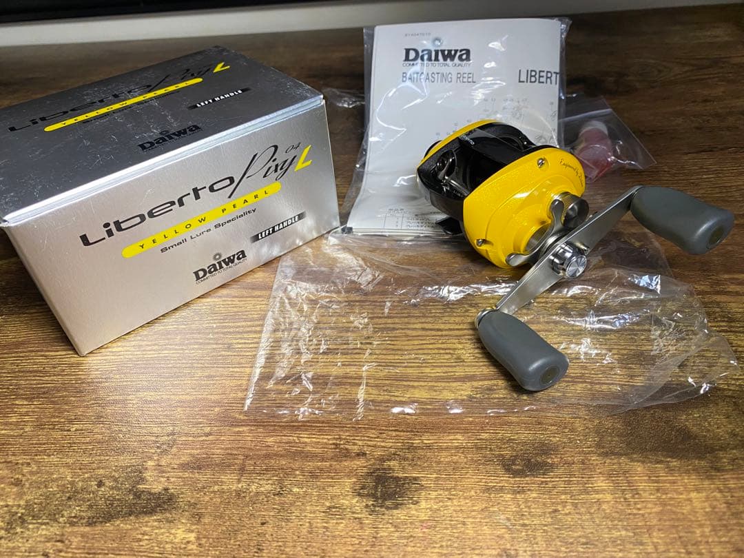 Daiwa 04リベルトピクシー　イエローパール　極美品　左巻き　限定カラー