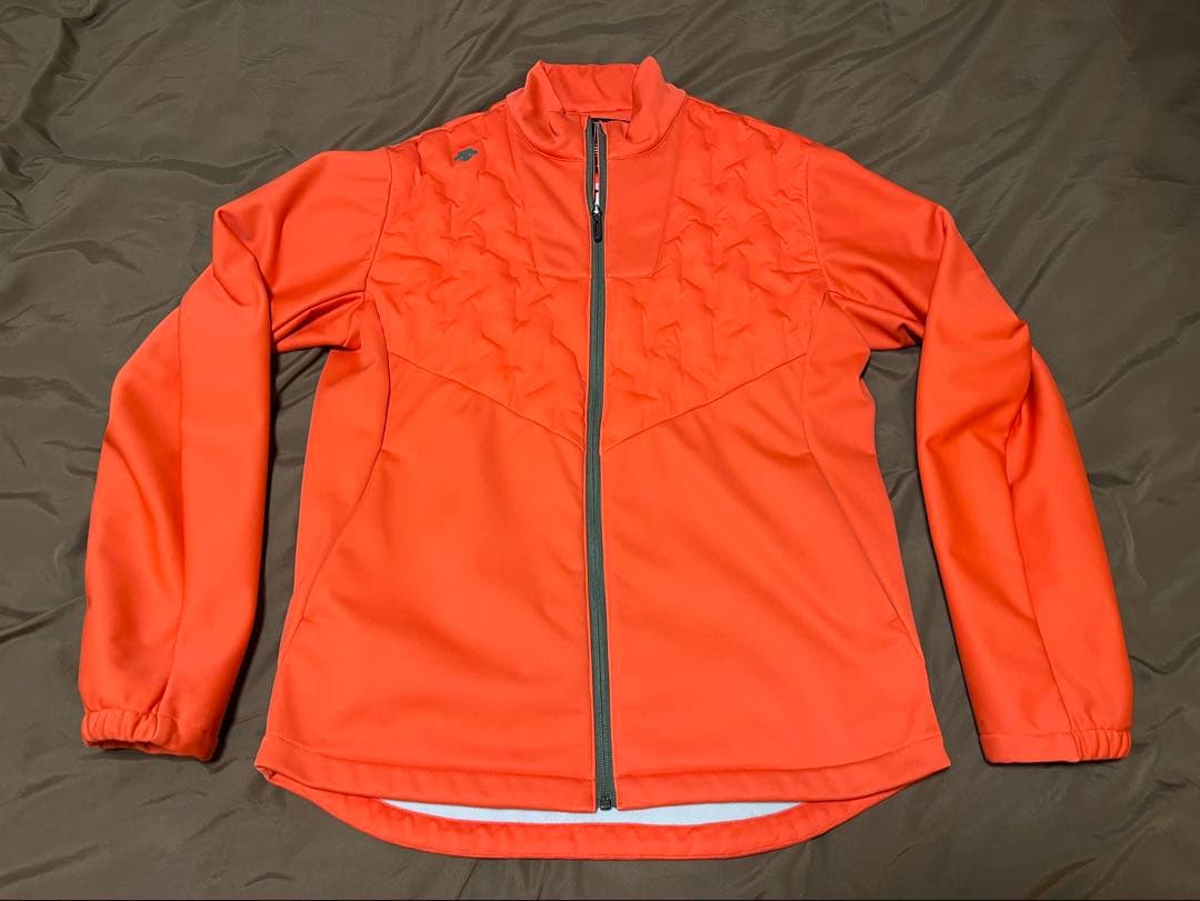 DESCENTEGOLF デサントゴルフ ウィルドダウンジャケット　オレンジ