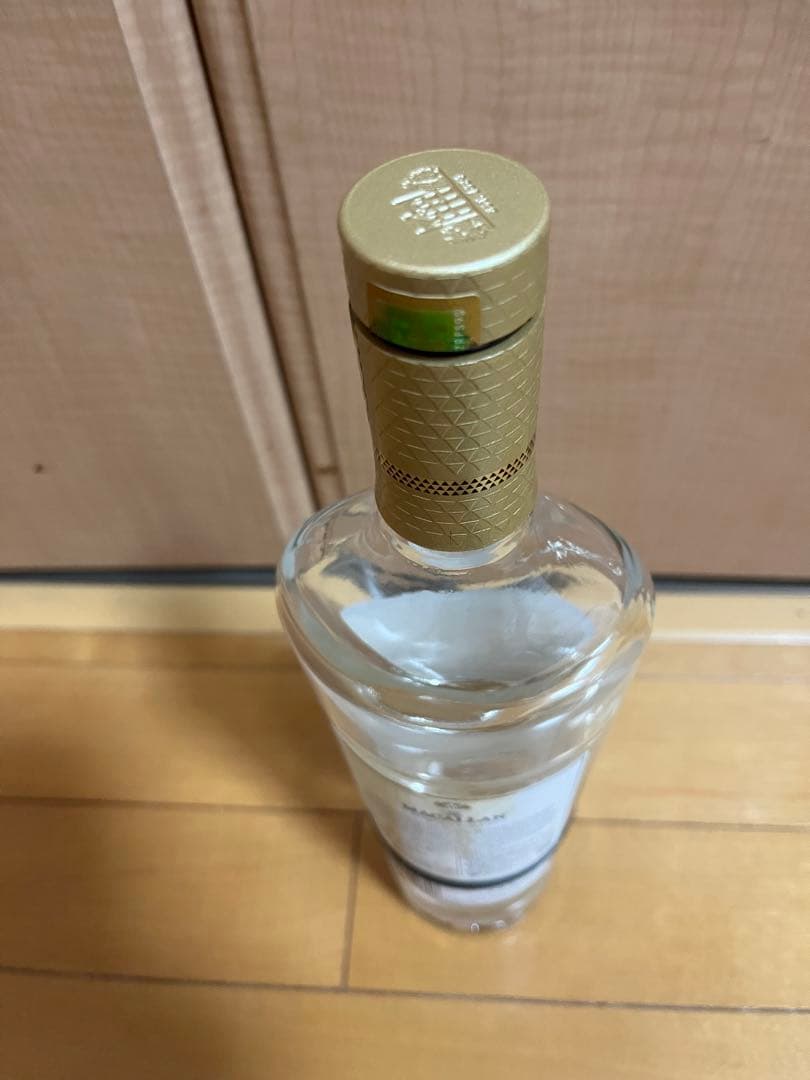 ザマッカラン25年　空き瓶