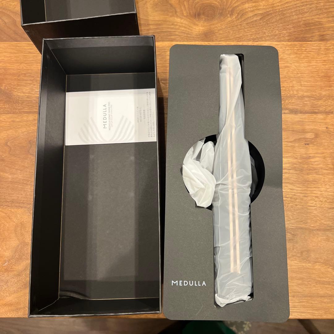 美品♡MEDULLA コードレス 超音波ヘアアイロン ブラック セラムとセット