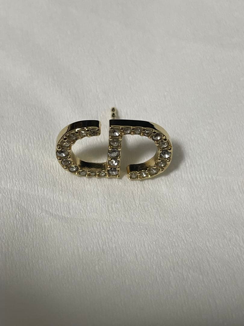Dior ピアス　petit cd クリスチャンディオール
