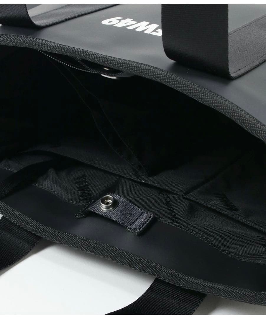 ゴルフバッグ・キャディバッグ TFW49 LUXURY LEATHER ROUND BAG BLACK