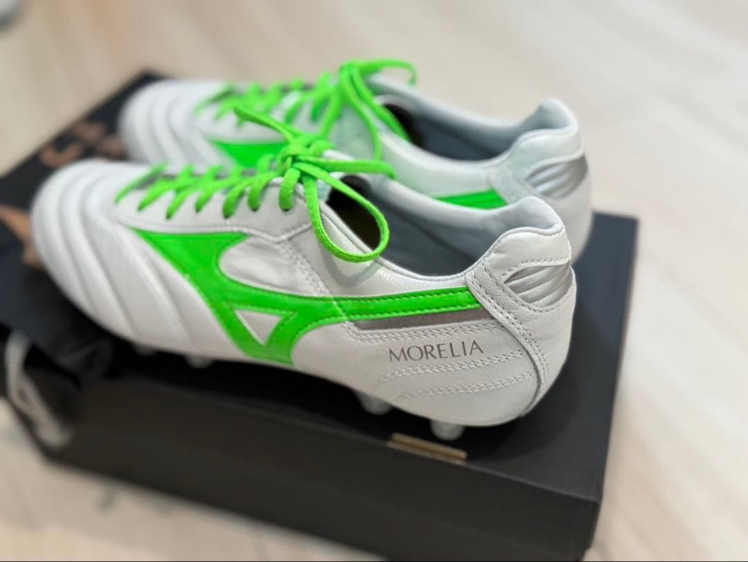 新品‼︎希少サイズ モレリア2 JAPANスーパーホワイトパール×ネオングリーン