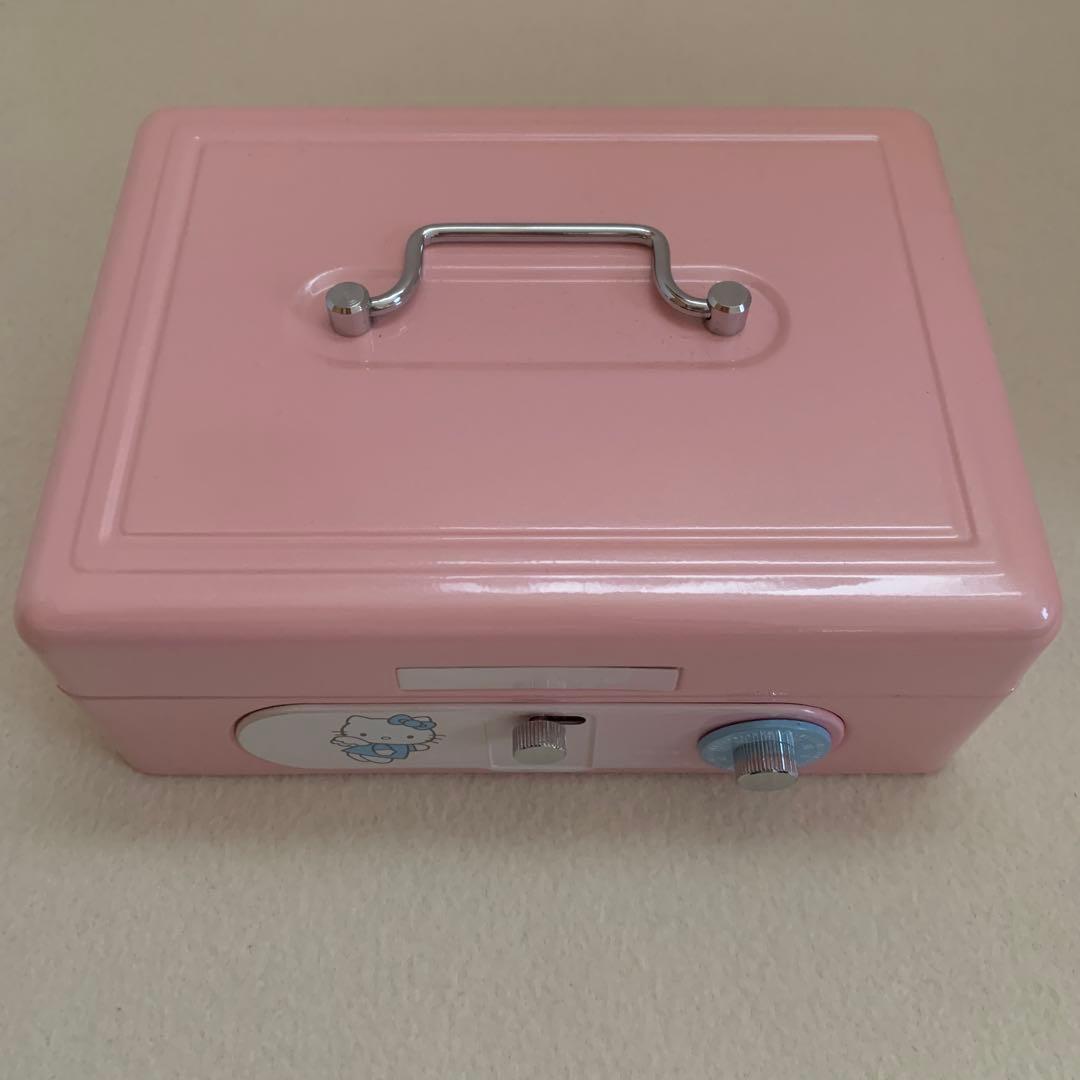 サンリオ♡エンジェルキティ 手提げ金庫 ダイヤル式 鍵付 ハローキティ【激レア】