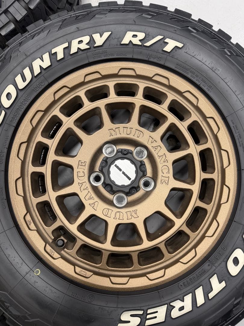 ウェッズ マッドヴァンス X type F 16インチ ホイールタイヤセット