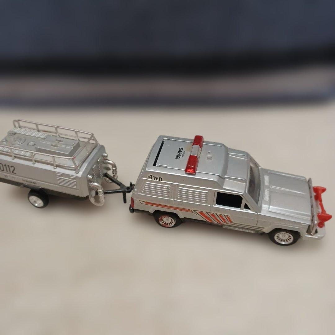 NISSAN　SAFARI　4WD　ヨネザワトイズ　西部警察