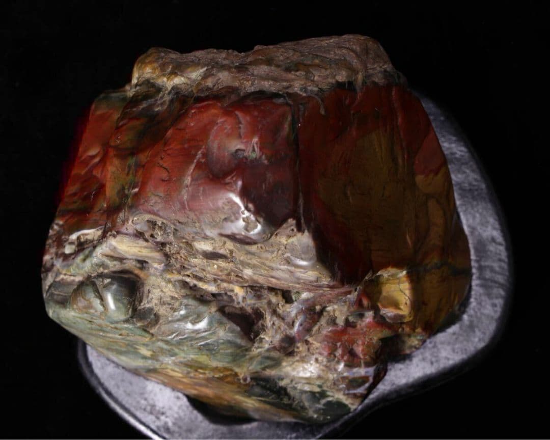 【希少・美石】佐渡 五色石 水石 原石 鑑賞石 天然石 自然石 台付 赤玉石