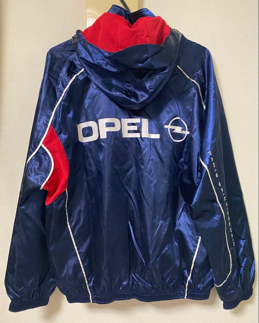 【稀少】PSG パリサンジェルマン ナイキ ウインドブレーカー フード付き