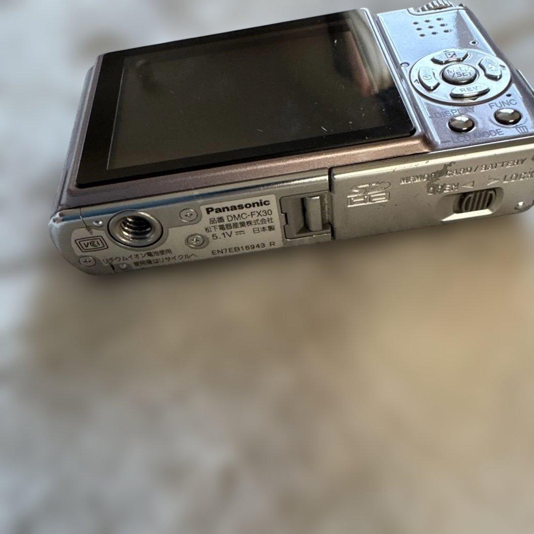 LUMIXDMC-FX30 Panasonicコンパクトデジタルカメラ