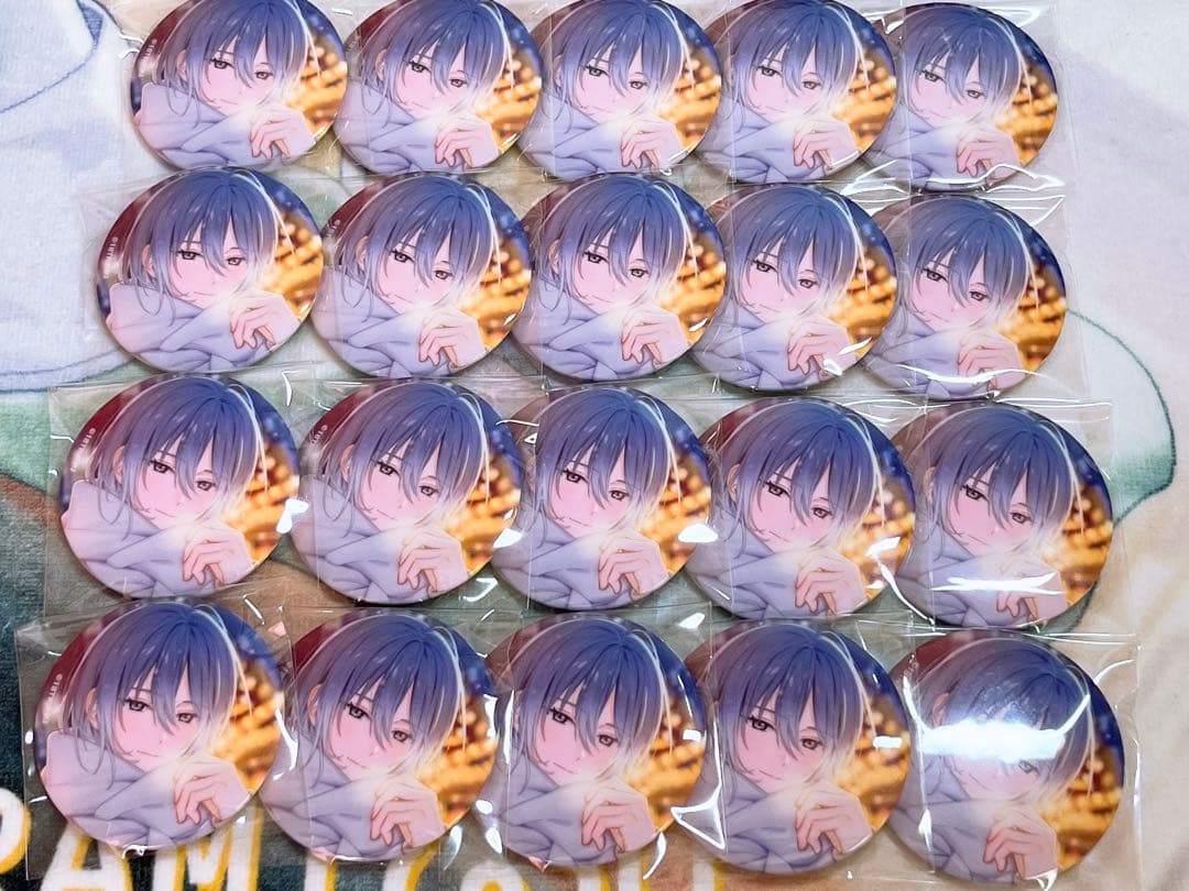 18TRIP 蜂乃屋凪 缶バッジ