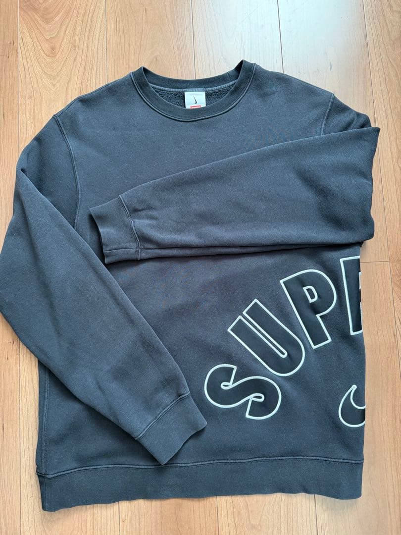 Nike Supreme コラボ スウェット Mサイズ