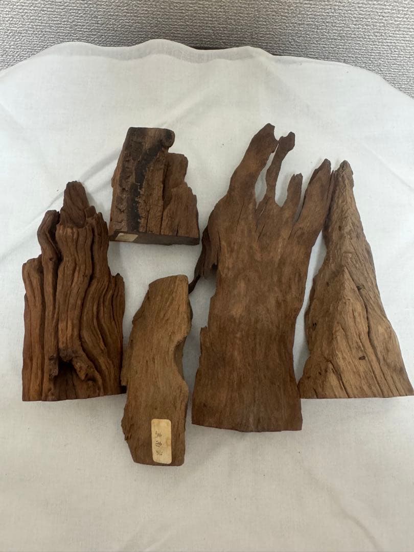 古香木　聞香　香道　香道具　沈香　加羅